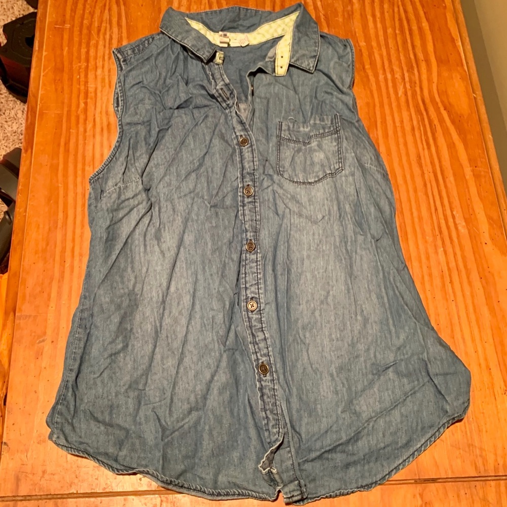 Chambray top